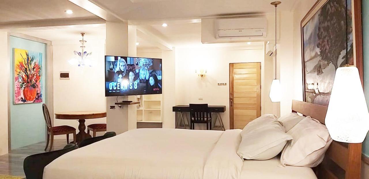Bed and Breakfast The Carmelence View Tagaytay City Exteriér fotografie